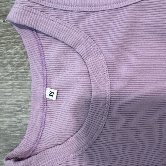 Lavender Ribbed Tank Top - Picture 2 of 2